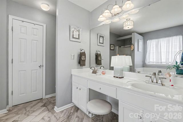 2103 Midnight Blue Lane, Fort Mill, SC 29708