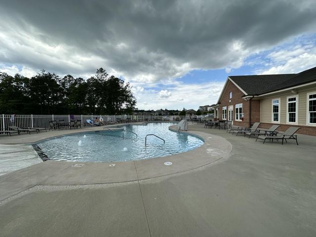 2022 Strickland Oak Way, Durham, NC 27703