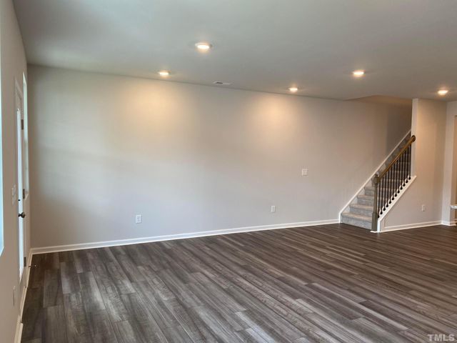 2022 Strickland Oak Way, Durham, NC 27703