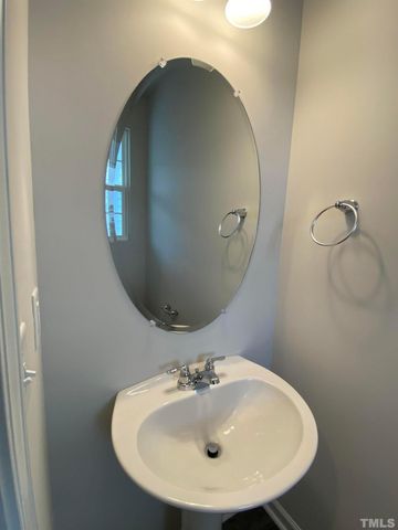 2022 Strickland Oak Way, Durham, NC 27703