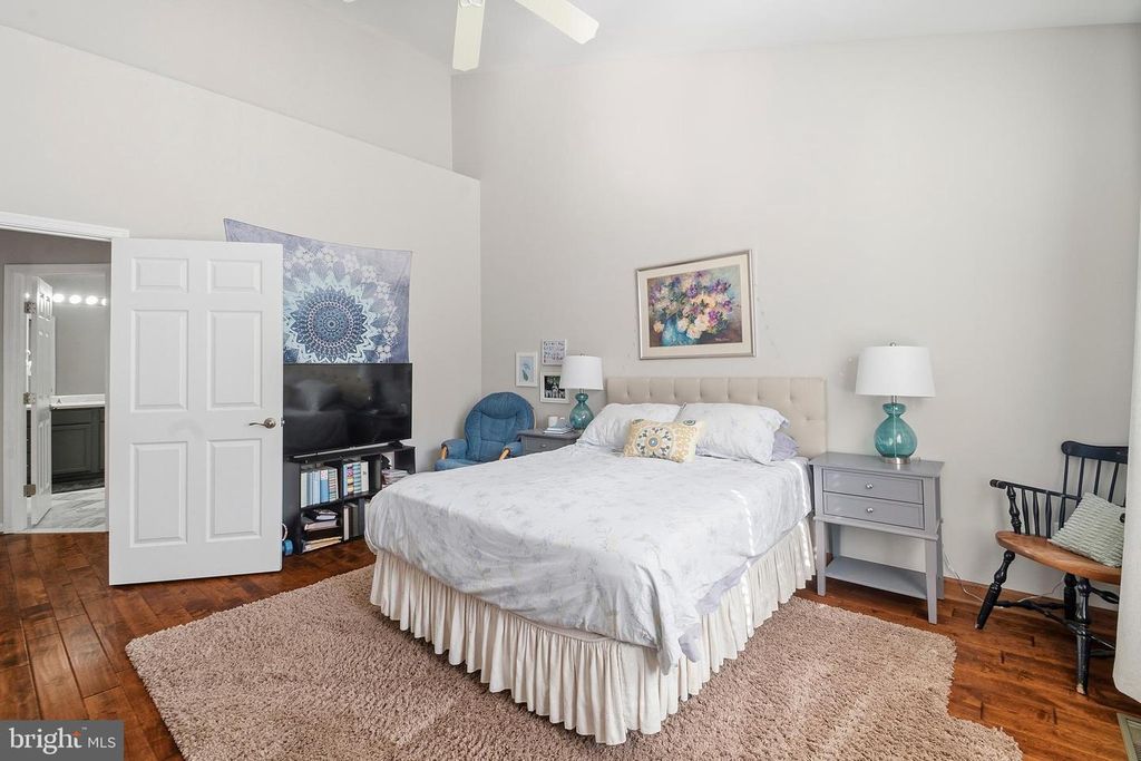 Image 18 of property listing at 8804 JOSHUA CT #8804, Pikesville, MD 21208