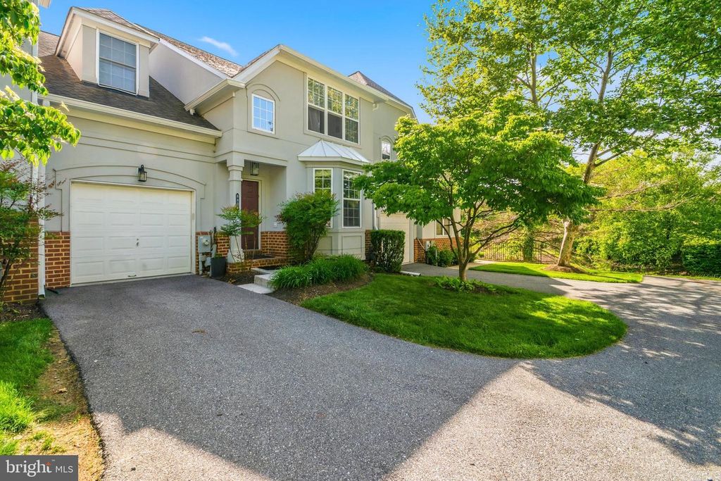 Image 2 of property listing at 8804 JOSHUA CT #8804, Pikesville, MD 21208