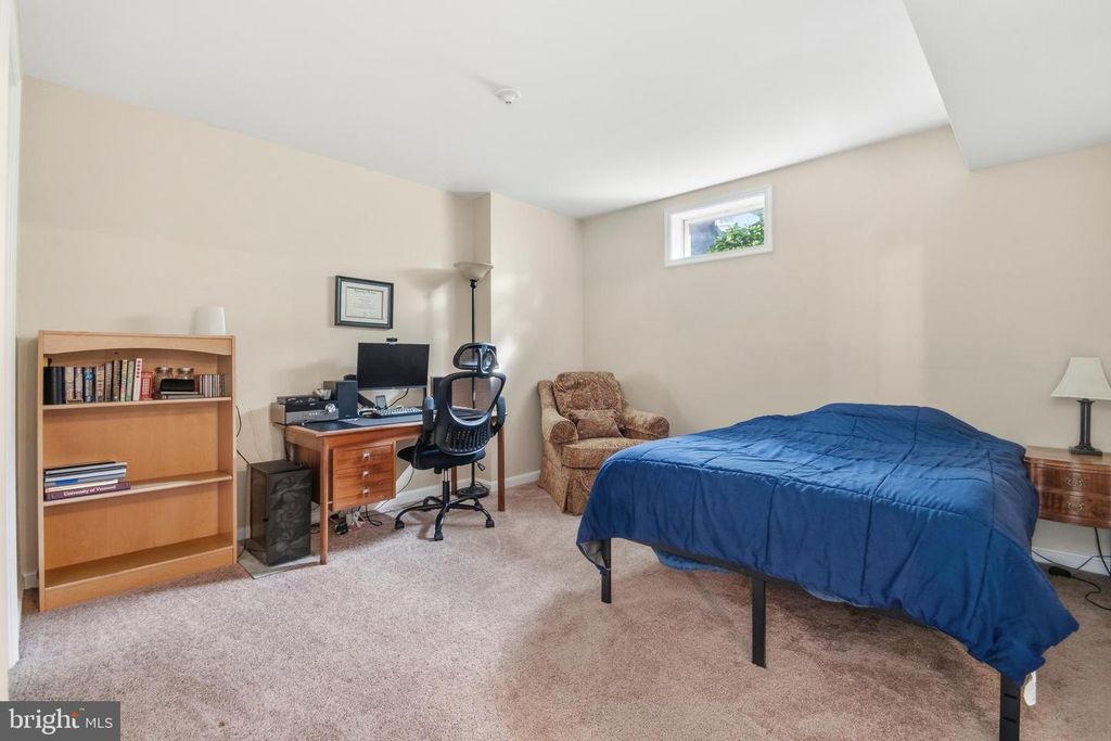 Image 32 of property listing at 8804 JOSHUA CT #8804, Pikesville, MD 21208
