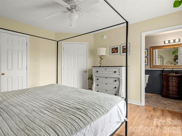 83 Church Street, Weaverville, NC 28787