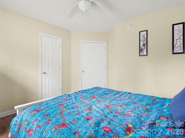 83 Church Street, Weaverville, NC 28787