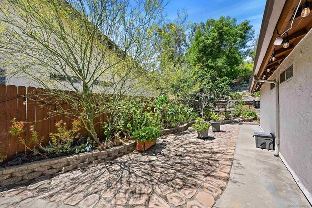 462 Dewane, El Cajon, CA 92020