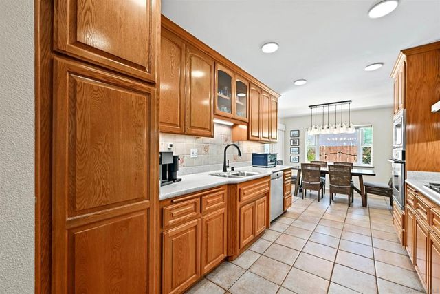 462 Dewane, El Cajon, CA 92020