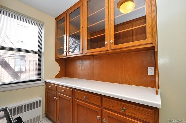 142 Garth Road 5S, Scarsdale, NY 10583