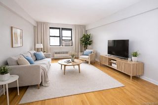 142 Garth Road 5S, Scarsdale, NY 10583