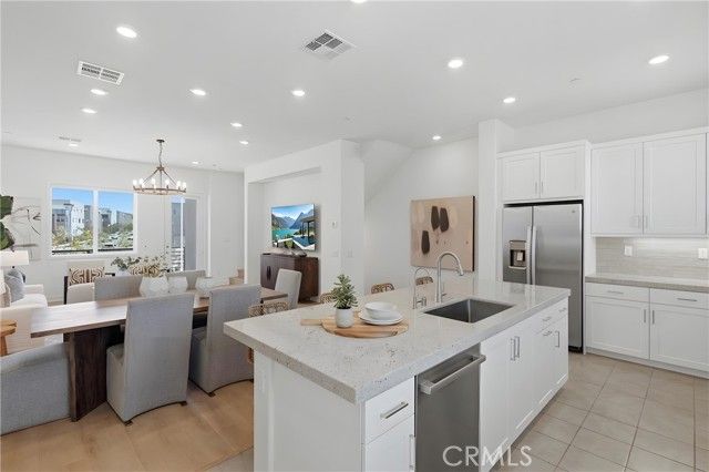 253 Sash, Irvine, CA 92618