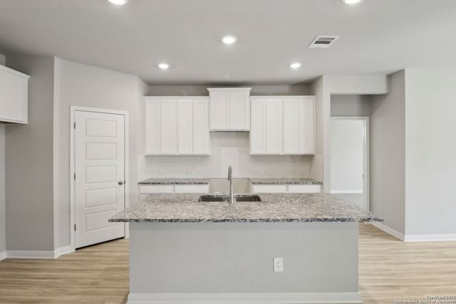 5728 Sendero Ranch, San Antonio, TX 78253