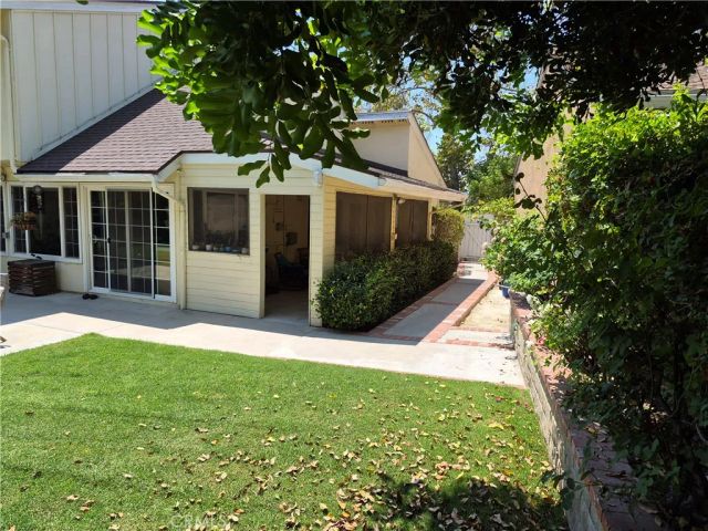 2100 Shady Brook dr, Thousand Oaks, CA 91362
