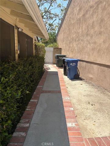 2100 Shady Brook dr, Thousand Oaks, CA 91362