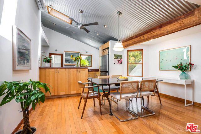 1446 Bonnell Drive, Topanga (los Angeles), CA 90290