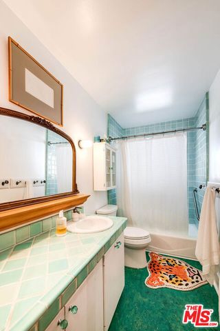 1446 Bonnell Drive, Topanga (los Angeles), CA 90290
