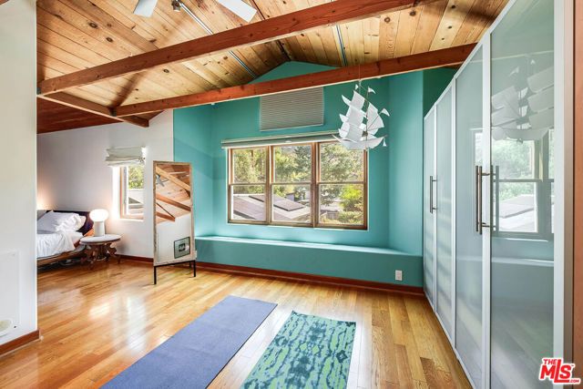1446 Bonnell Drive, Topanga (los Angeles), CA 90290