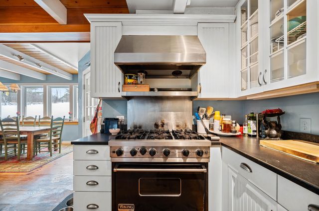 3059 Airport Road, Warren, VT 05674
