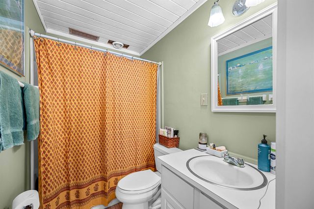 3059 Airport Road, Warren, VT 05674