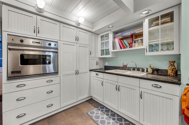 3059 Airport Road, Warren, VT 05674