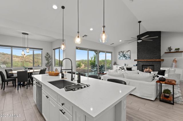 4030 OLD ORCHARD Drive, Wickenburg, AZ 85390