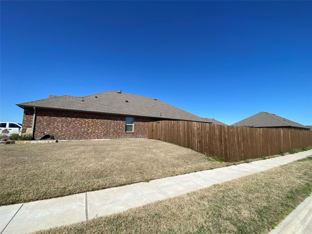 215 Condor Pass, Caddo Mills, TX 75135