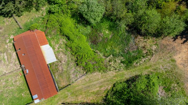 94010 N Way Lane, North Bend, OR 97459