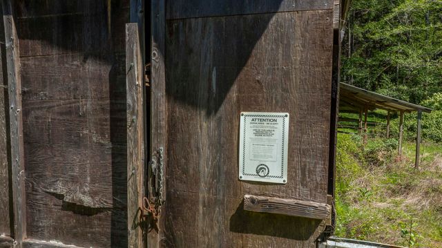 94010 N Way Lane, North Bend, OR 97459