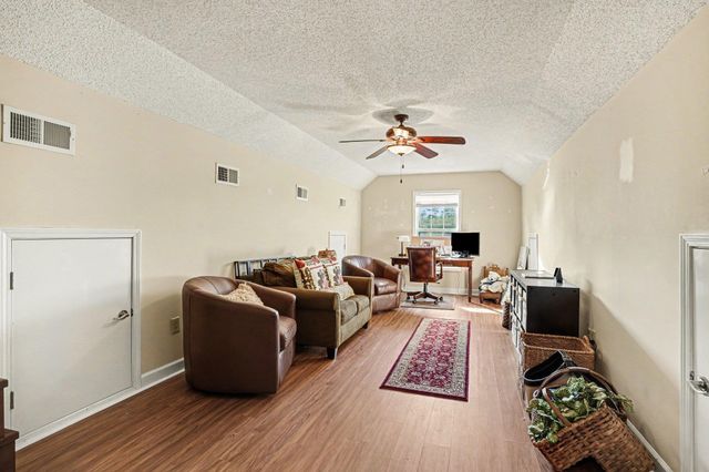 355 Foxtail Dr., Longs, SC 29568