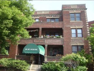 25 Mount Hood 12, Boston, MA 02135