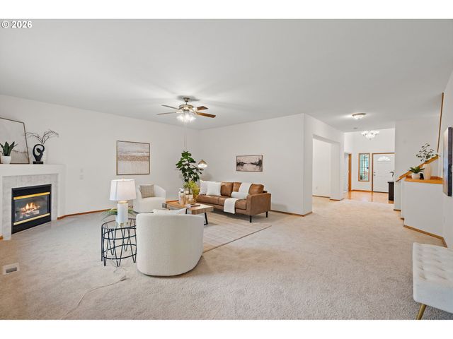 15460 Sw 145TH Ter, Portland, OR 97224