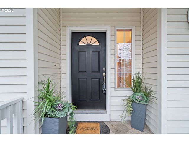 15460 Sw 145TH Ter, Portland, OR 97224