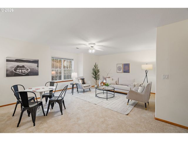 15460 Sw 145TH Ter, Portland, OR 97224