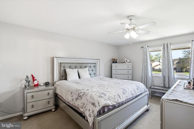 24 ROBERTSON RD, East Windsor, NJ 08520