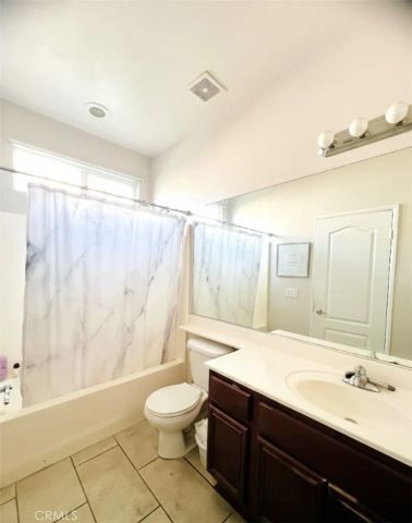 845 Brisbane, Hemet, CA 92545