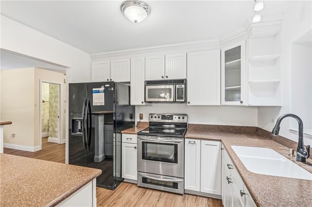 1202 SE Madison Avenue, Stuart, FL 34996