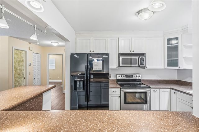 1202 SE Madison Avenue, Stuart, FL 34996