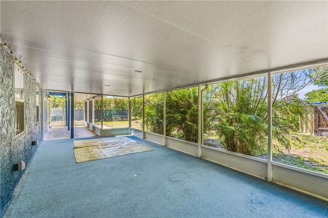 1202 SE Madison Avenue, Stuart, FL 34996