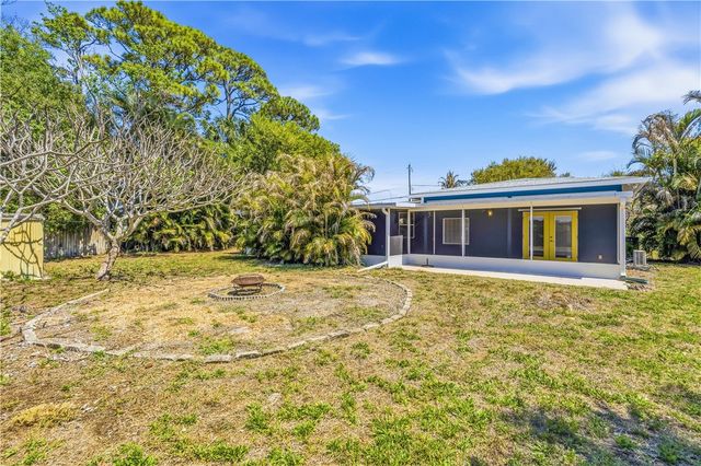 1202 SE Madison Avenue, Stuart, FL 34996