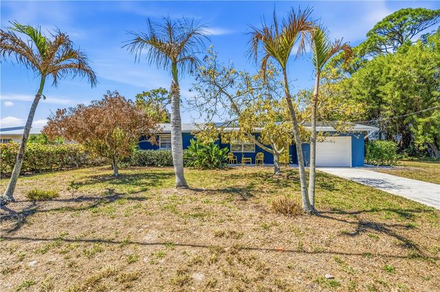 1202 SE Madison Avenue, Stuart, FL 34996