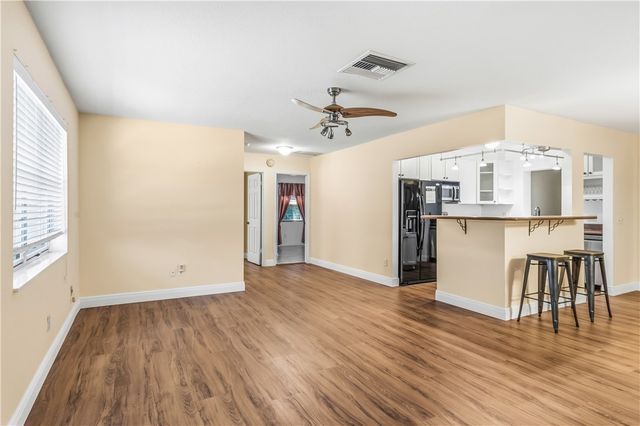 1202 SE Madison Avenue, Stuart, FL 34996