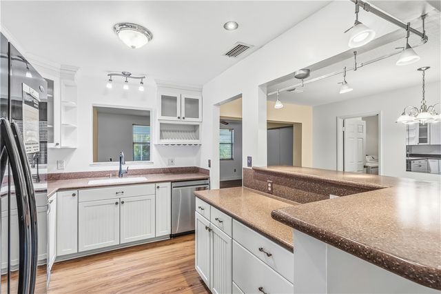 1202 SE Madison Avenue, Stuart, FL 34996