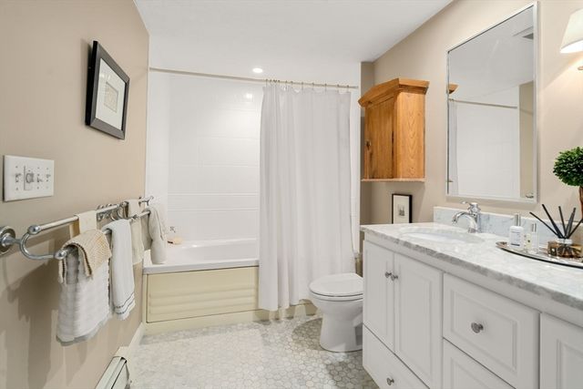 8 Dartmouth Street 5, Boston, MA 02116