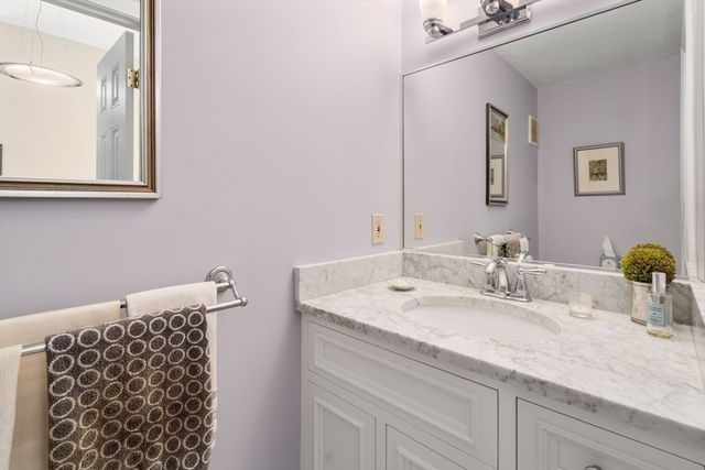 8 Dartmouth Street 5, Boston, MA 02116
