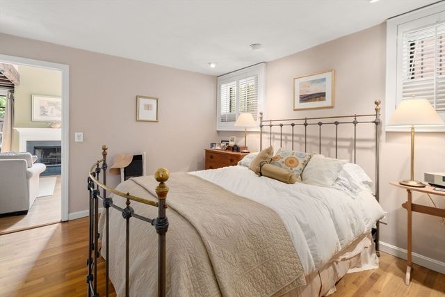 8 Dartmouth Street 5, Boston, MA 02116