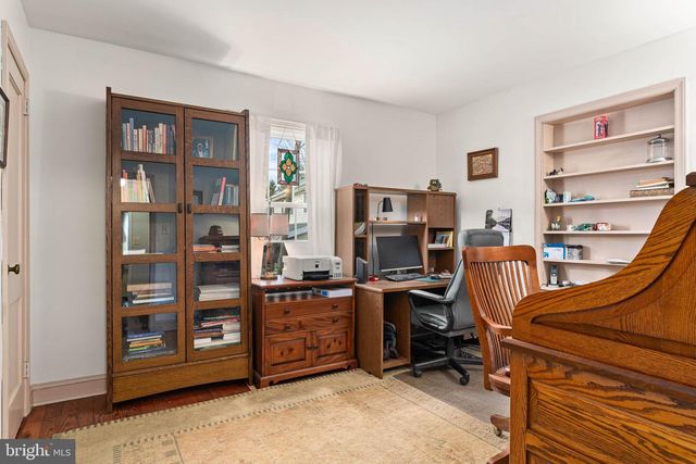 409 S 5TH ST, North Wales, PA 19454