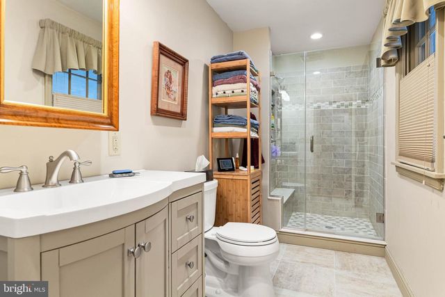 409 S 5TH ST, North Wales, PA 19454