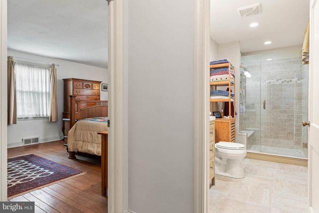 409 S 5TH ST, North Wales, PA 19454