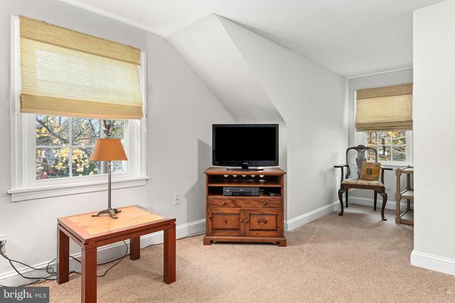 409 S 5TH ST, North Wales, PA 19454