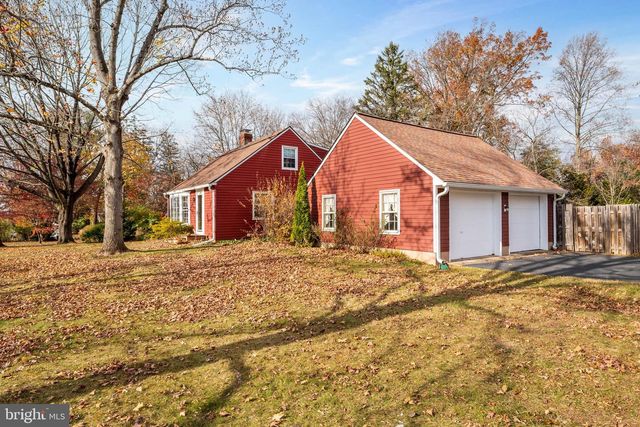 409 S 5TH ST, North Wales, PA 19454