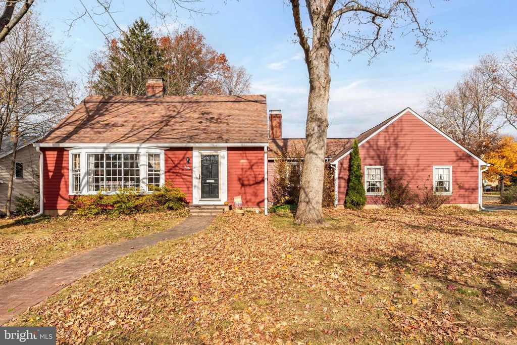 409 S 5TH ST, North Wales, PA 19454